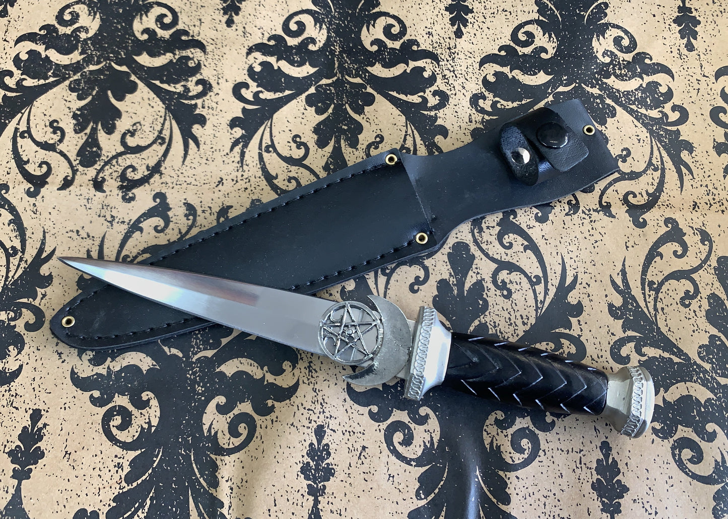 Athame Pentacle With Crescent Moon