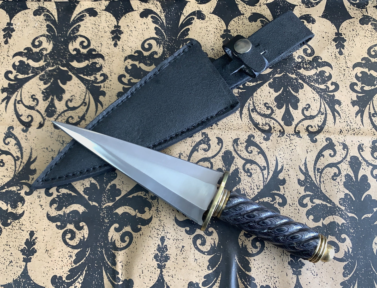 Athame Roman Handle