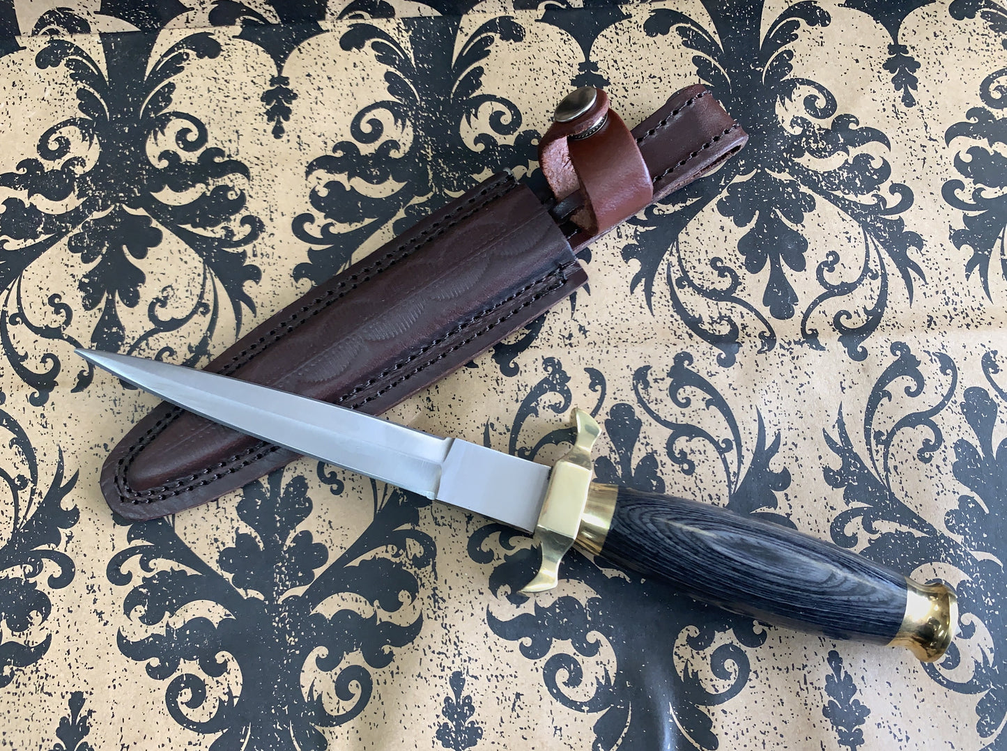 Athame Round Wood With Brass Accents