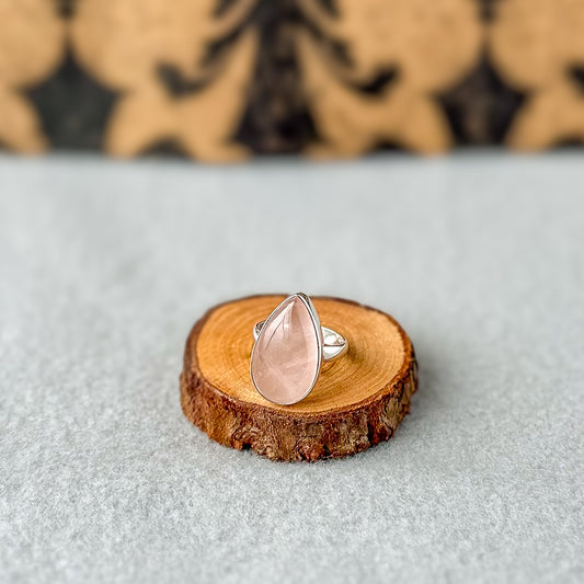 Rose Quartz Teardrop Sterling Silver Ring Size 7