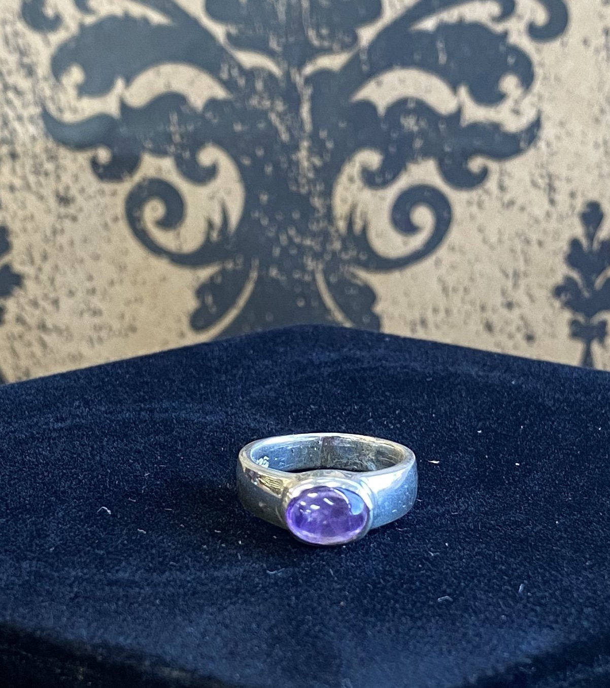 Ring Sterling Silver Amethyst Oval Cabochon