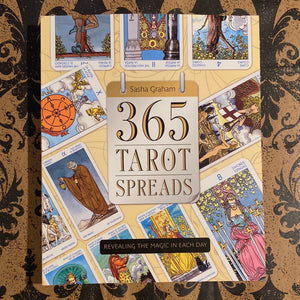 365 Tarot Spreads Book